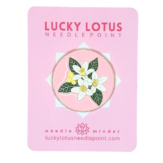 Lucky Lotus Orange Blossom Needleminder