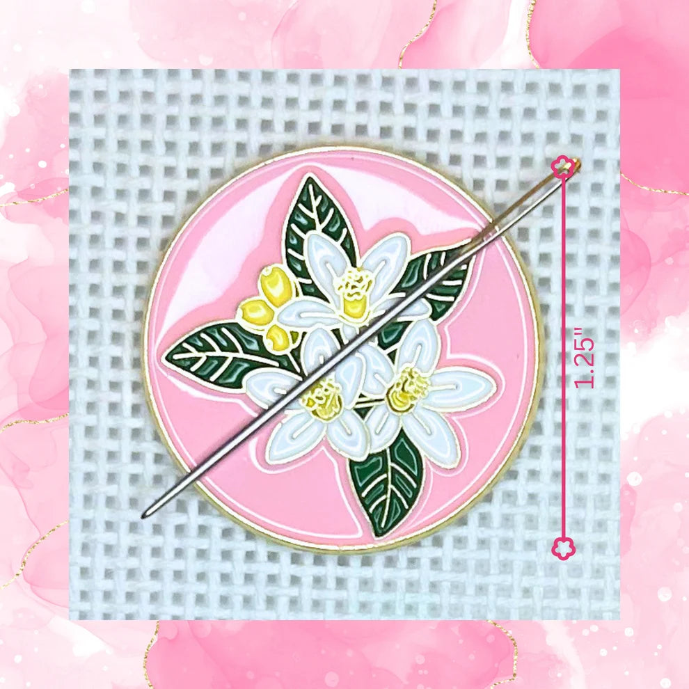 Lucky Lotus Orange Blossom Needleminder