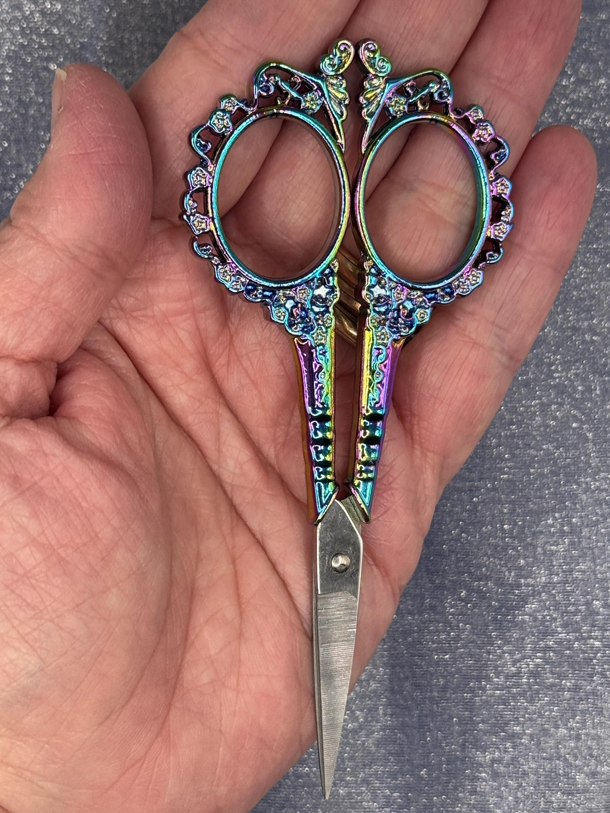 Retro Zakka Antique Embroidery Scissors with Sheath
