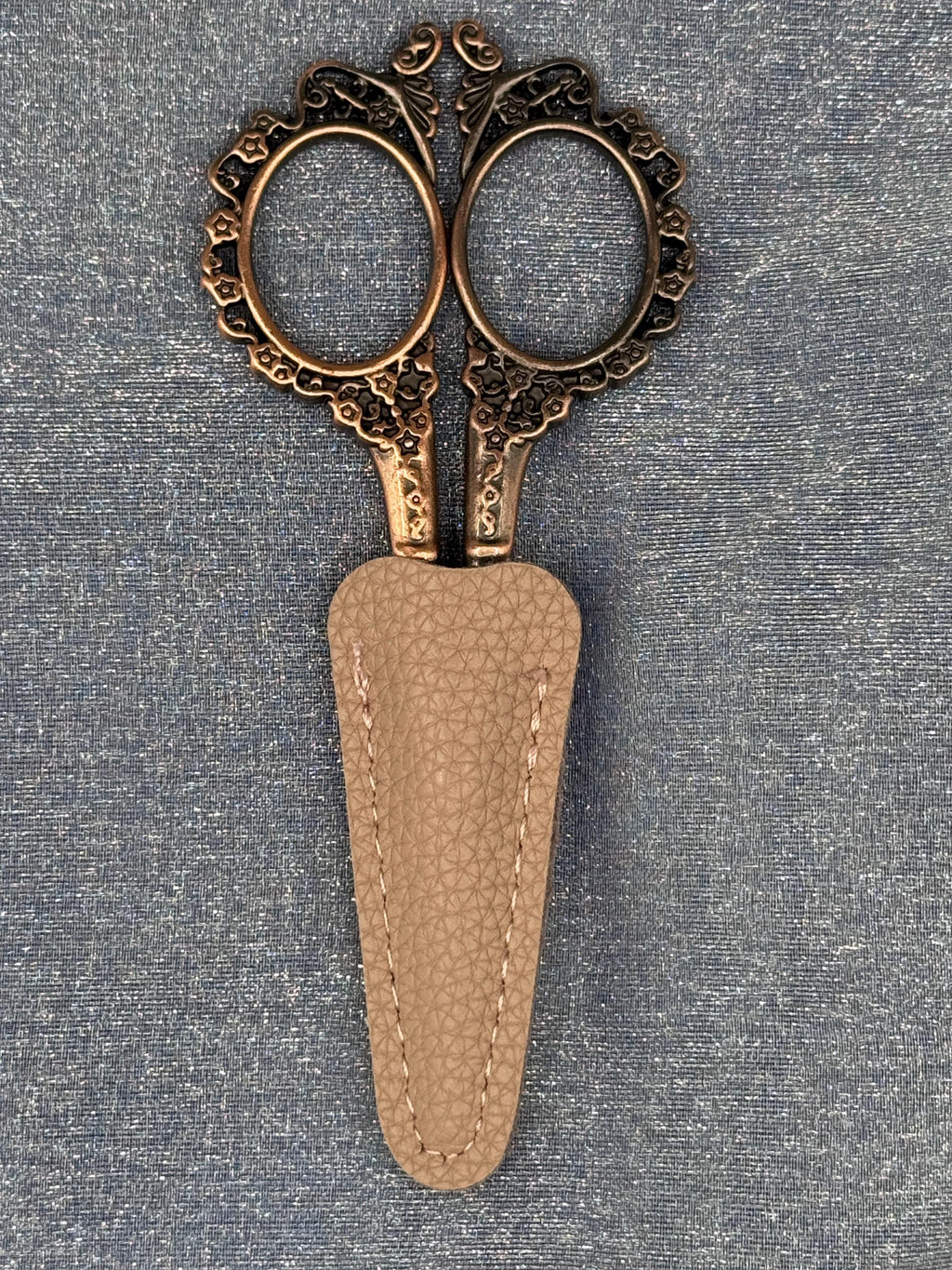 Retro Zakka Antique Embroidery Scissors with Sheath