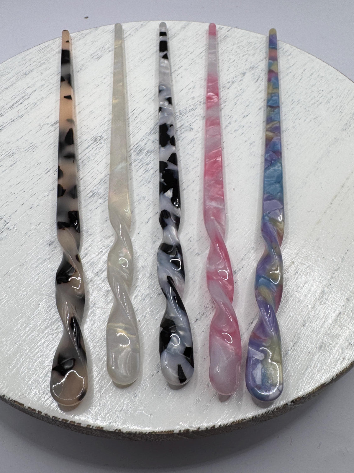 Acrylic LT