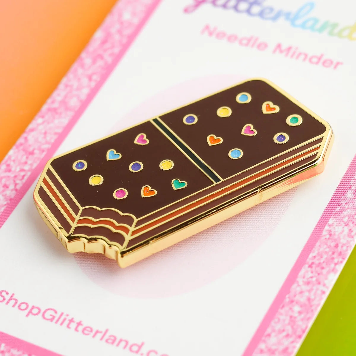 Glitterland Rainbow Brownie Needle Minder
