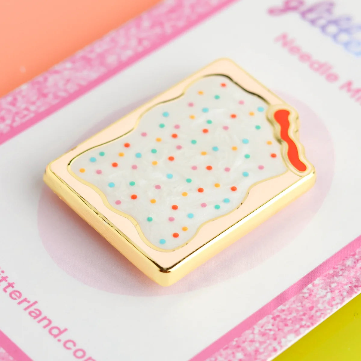 Glitterland Toaster Pastry Needle Minder