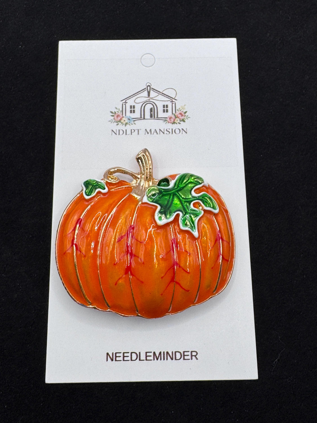 Pumpkin with Leaf Enamel