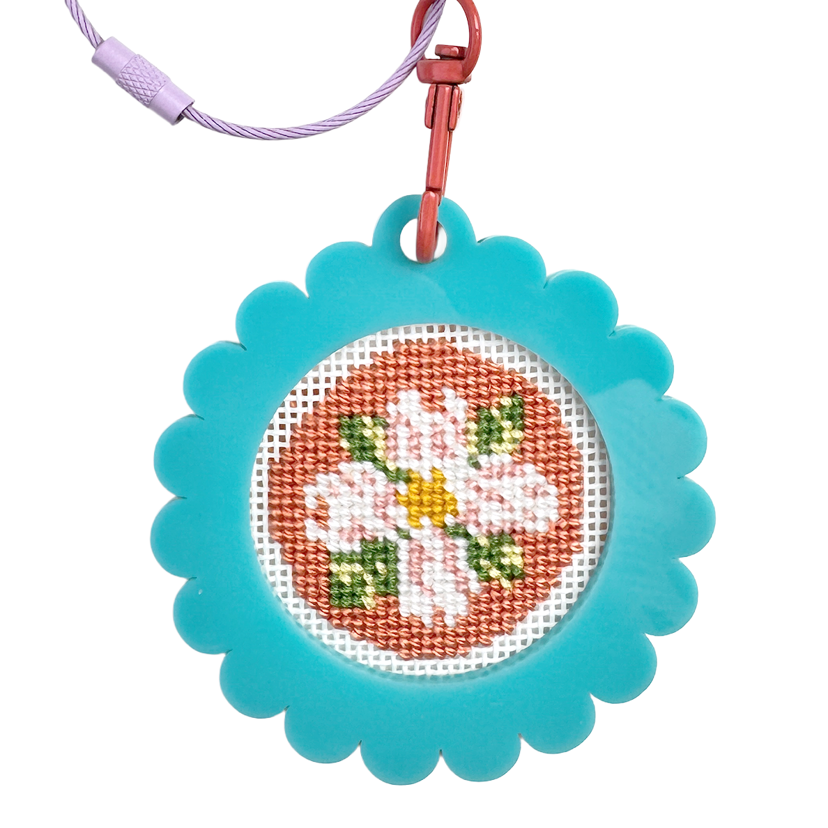 Frayme Works Bag Tag: Small Scallop Round: Tiffany Blue