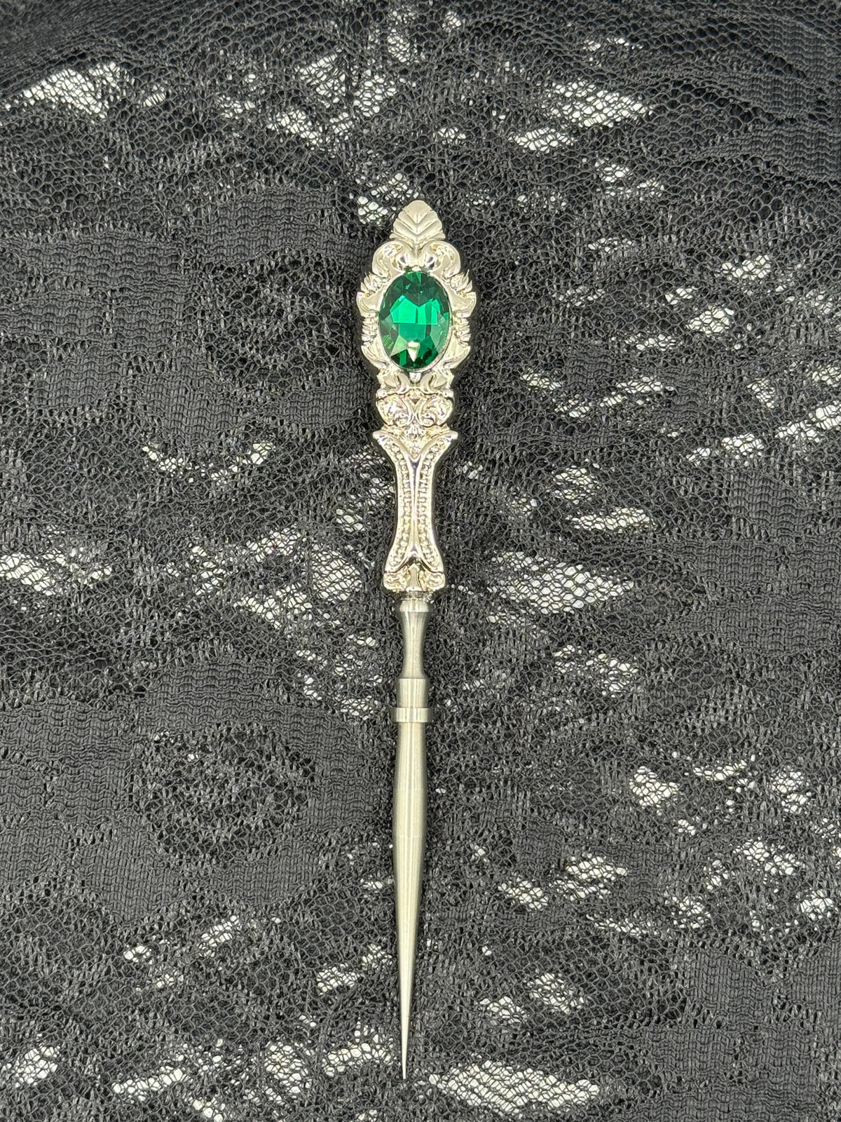 Embossed with Green Stone LT