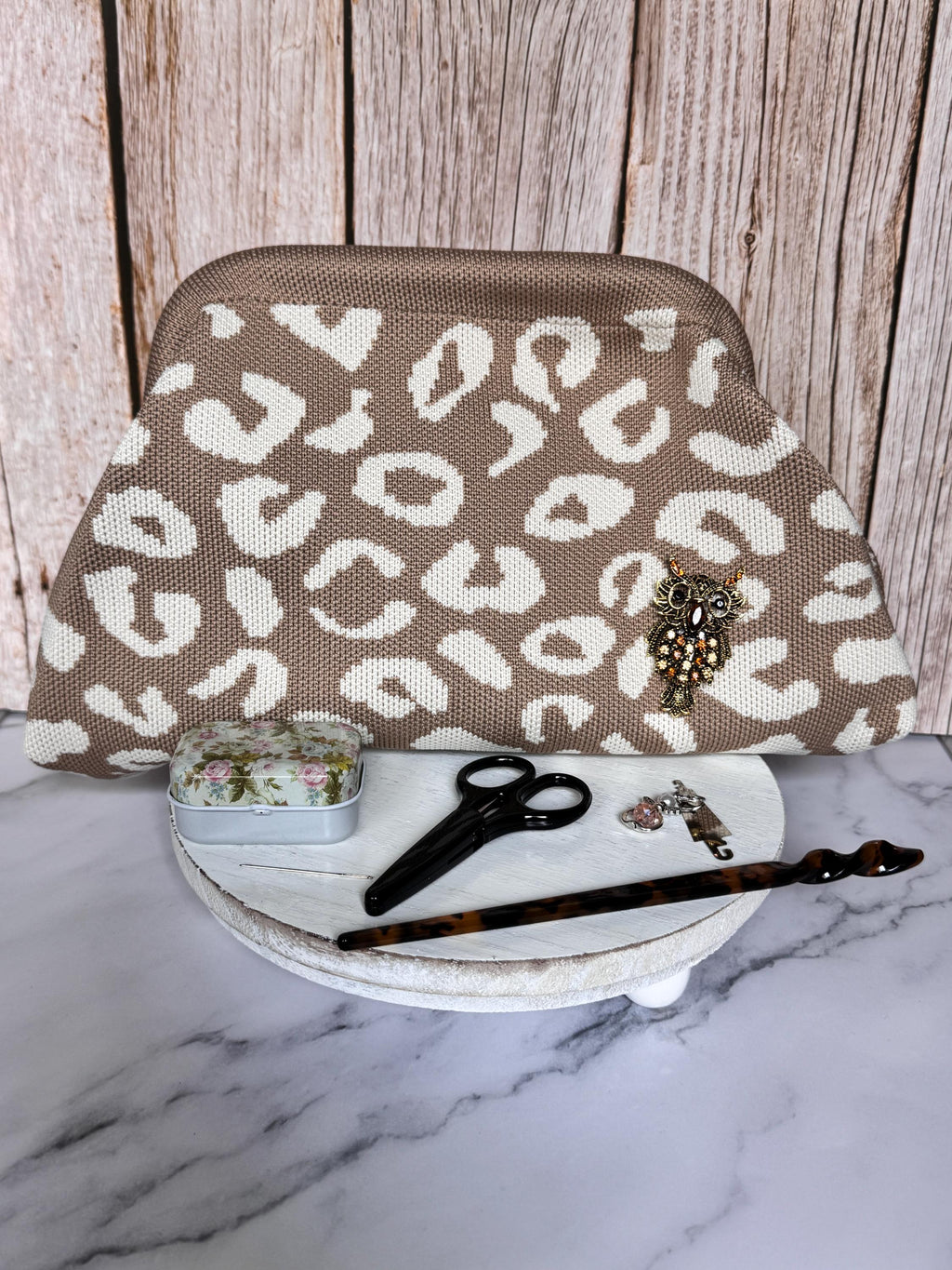 Leopard Clasp Knit Bag