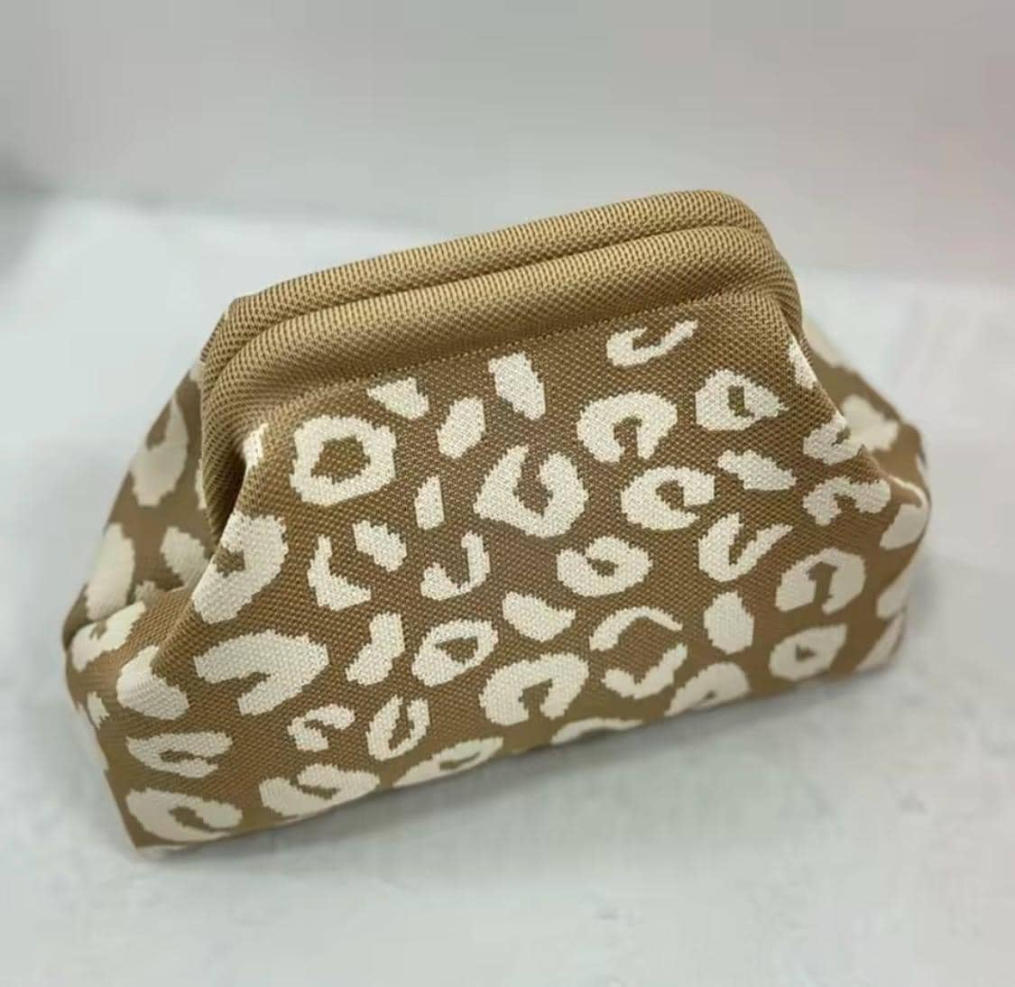 Leopard Clasp Knit Bag